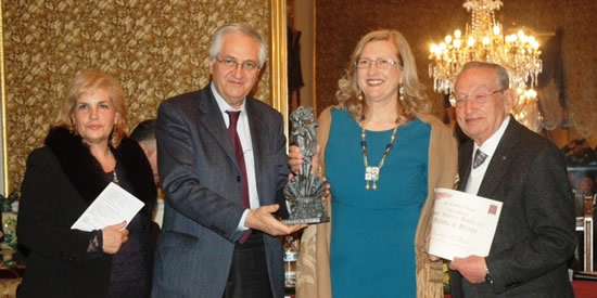 [Foto notizia in primo piano]