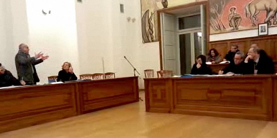 [Foto notizia in primo piano]