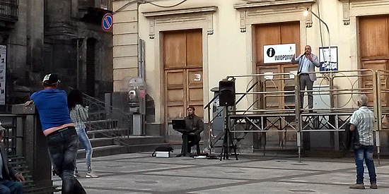 [Foto notizia in primo piano]