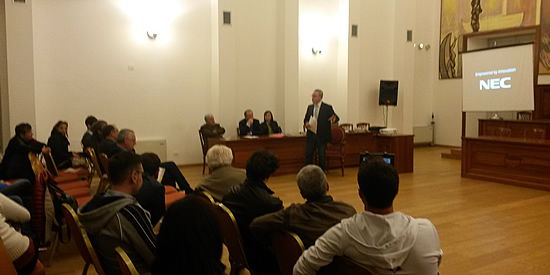 [Foto notizia in primo piano]