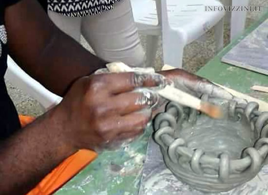 OTTANTA ORE DI LEZIONE | Uno dei manufatti creati dai corsisti. Foto n. 2