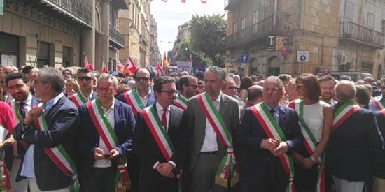 [Foto notizia in primo piano]