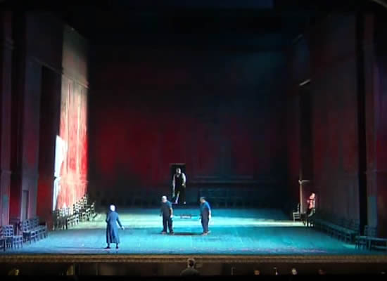 UN'OPERA CHE EMOZIONA | Una scena della Cavalleria rusticana. Foto n. 2