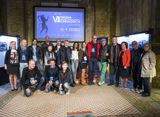 DOMENICA LA SERATA FINALE | Gli organizzatori e gli ospiti della Rassegna. Foto n. 2