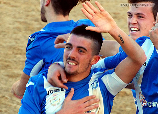 DUE GOL "PESANTI" | Giaquinta decisivo nella sfida contro lo Sporting Trecastagni. Foto n. 2